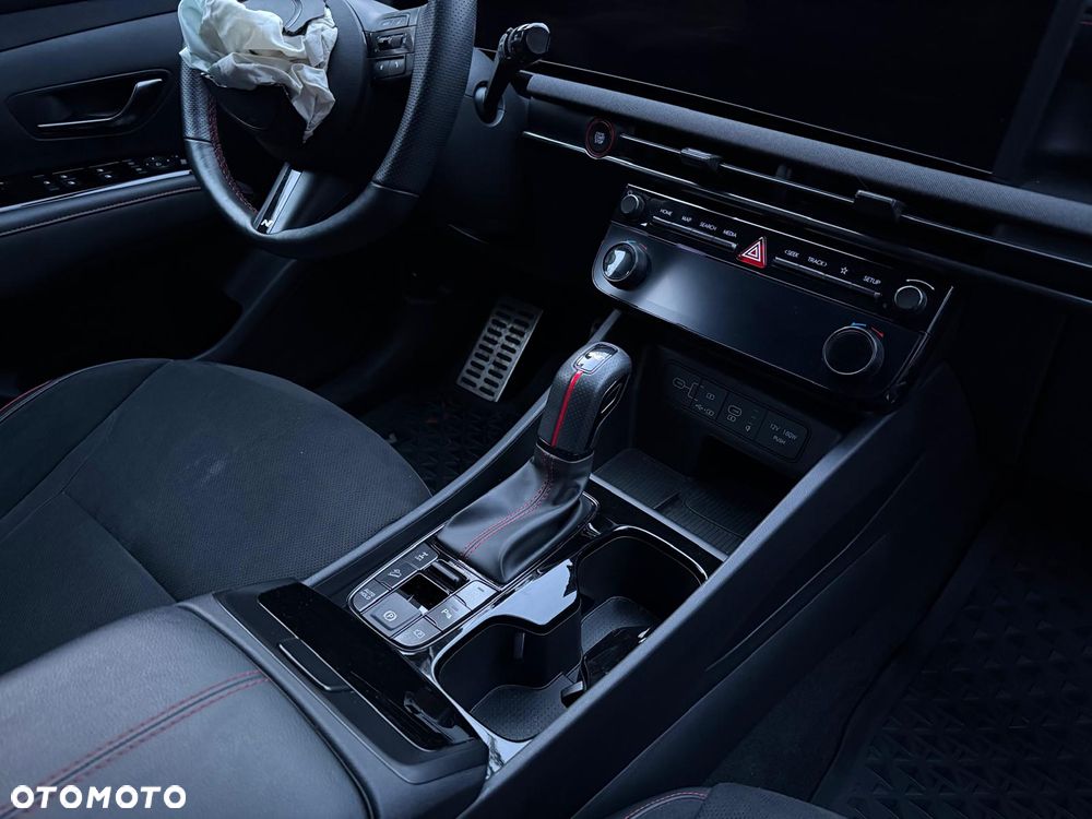 Hyundai Tucson 1.6 T-GDi 48V-Hybrid 4WD DCT N Line - 13