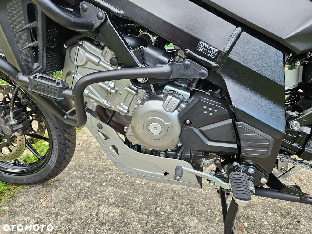 Suzuki DL - 10