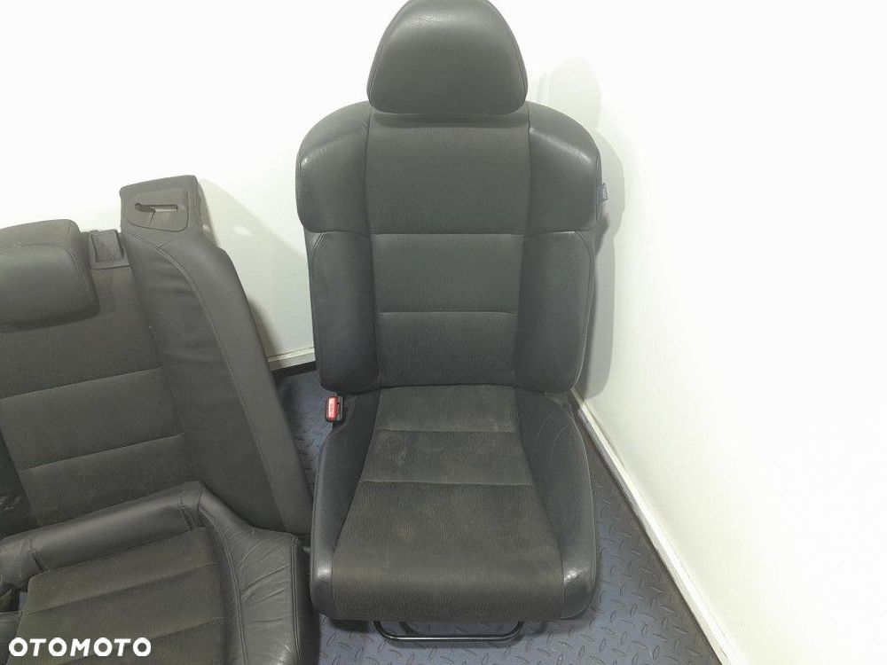 HONDA ACCORD VIII KOMBI FOTELE KANAPA TAPICERKI BOCZKI SKÓRA UK KOMPLET - 2