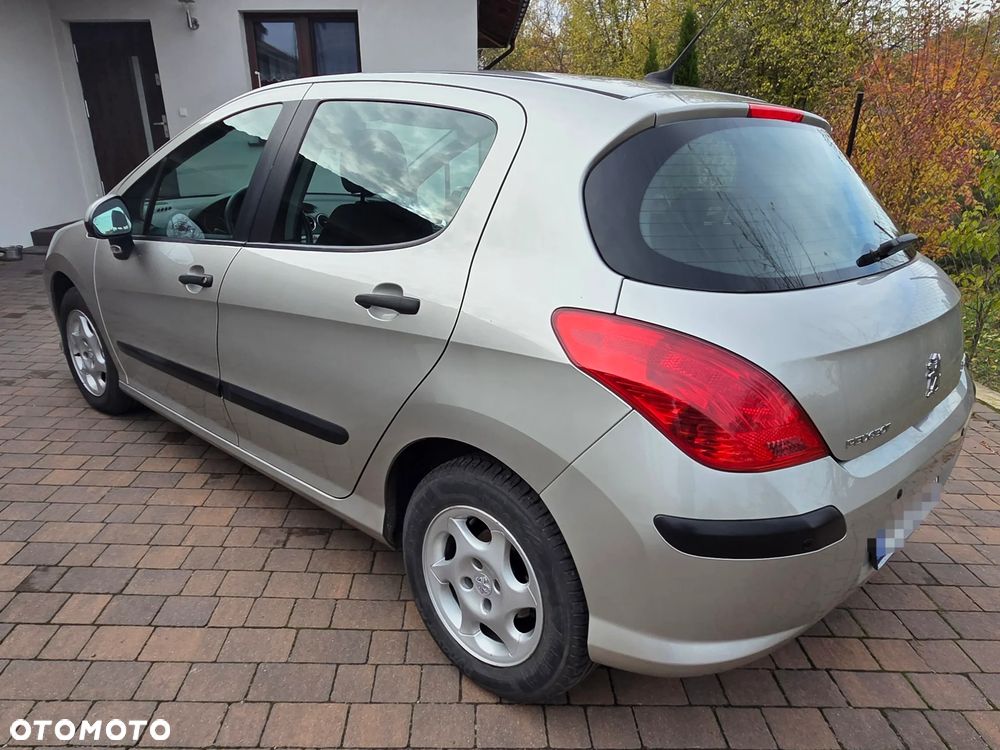 Peugeot 308 2007 photo 4