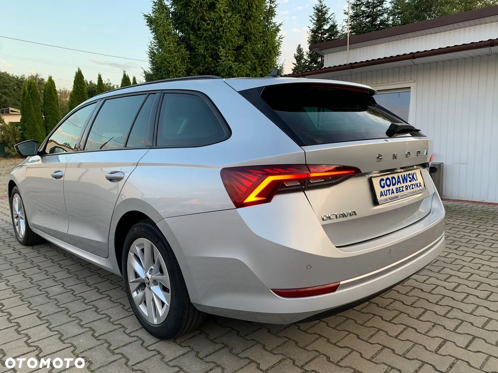 Skoda Octavia 1.5 TSI ACT Ambition - 5