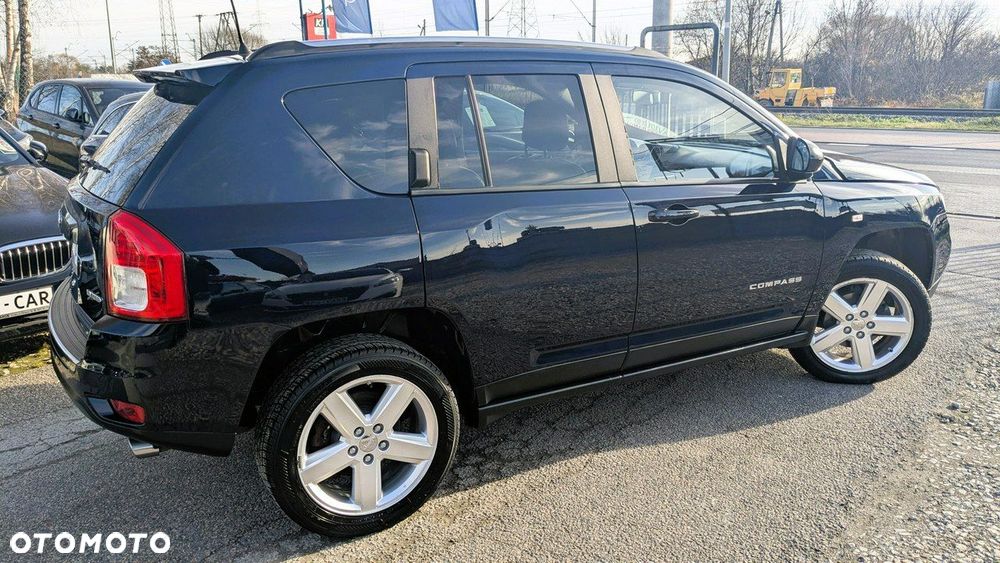 Jeep Compass - 12