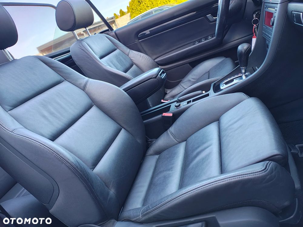 Audi A4 Cabrio 1.8 T multitronic - 10