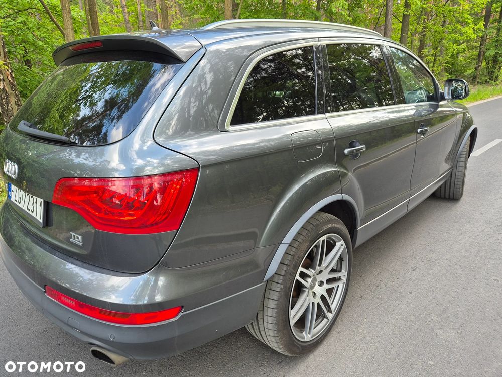 Audi Q7 - 3