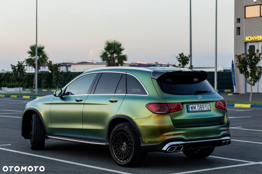 Mercedes-Benz GLC 300 4-Matic - 4