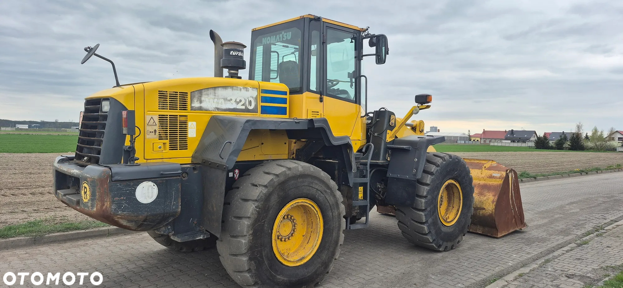 Komatsu WA -320 -5 Klimatyzacja 10300mtg - 2