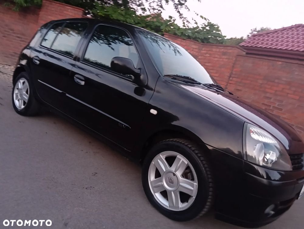 Renault Clio - 5