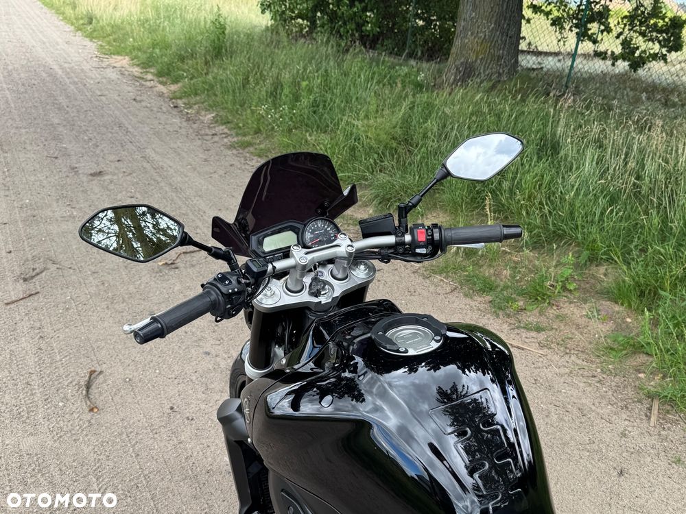 Yamaha FZ - 9
