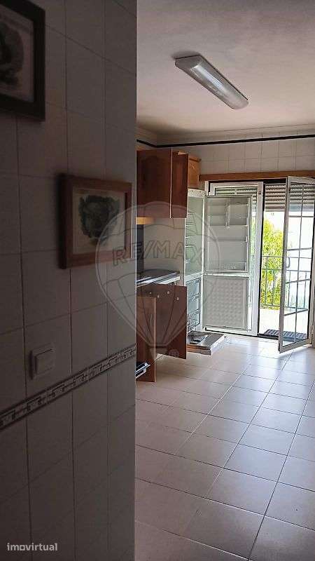 Apartamento T2 para arrendamento - Grande imagem: 4/11
