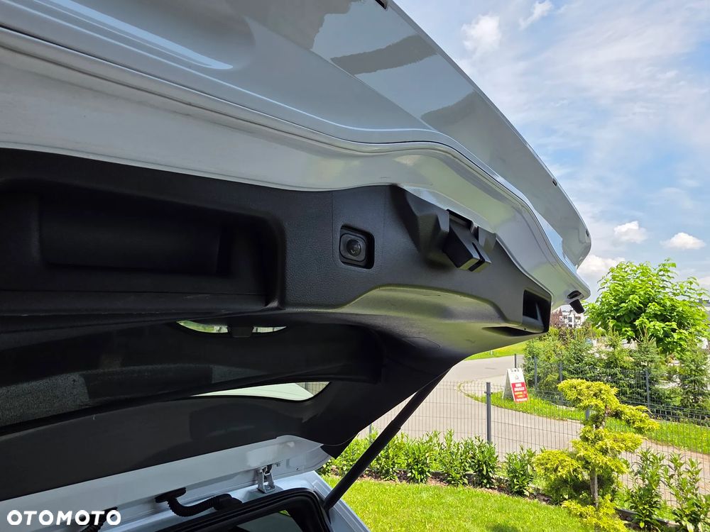 Ford Mondeo SW 2.0 TDCi S&S ST-Line - 19