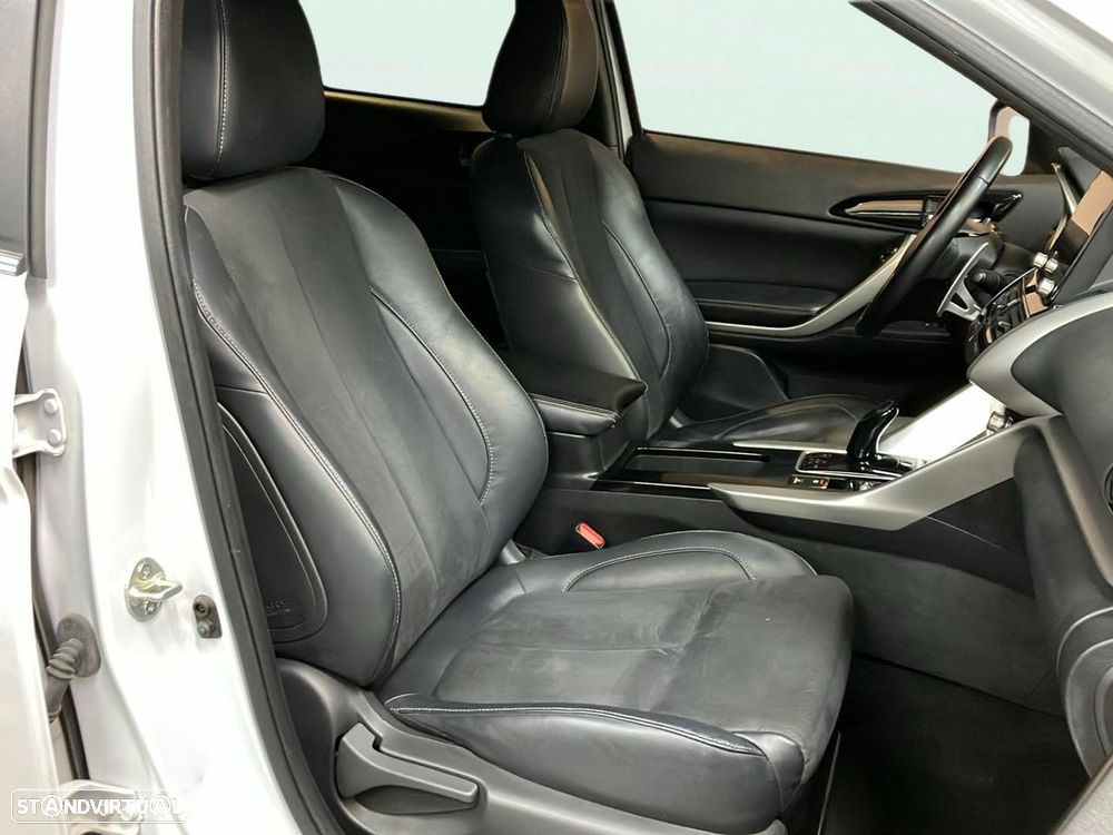 Mitsubishi Eclipse Cross 2.4 PHEV eMotion - 14