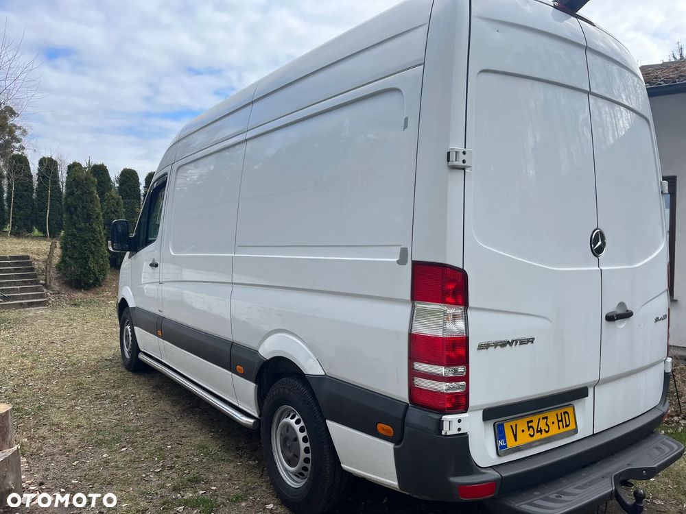 Mercedes-Benz SPRINTER - 2