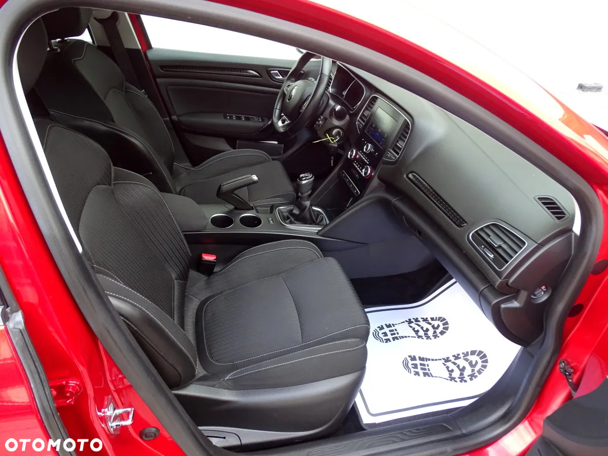Renault Megane 1.5 dCi Intens - 11