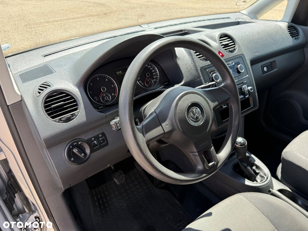 Volkswagen Caddy - 32