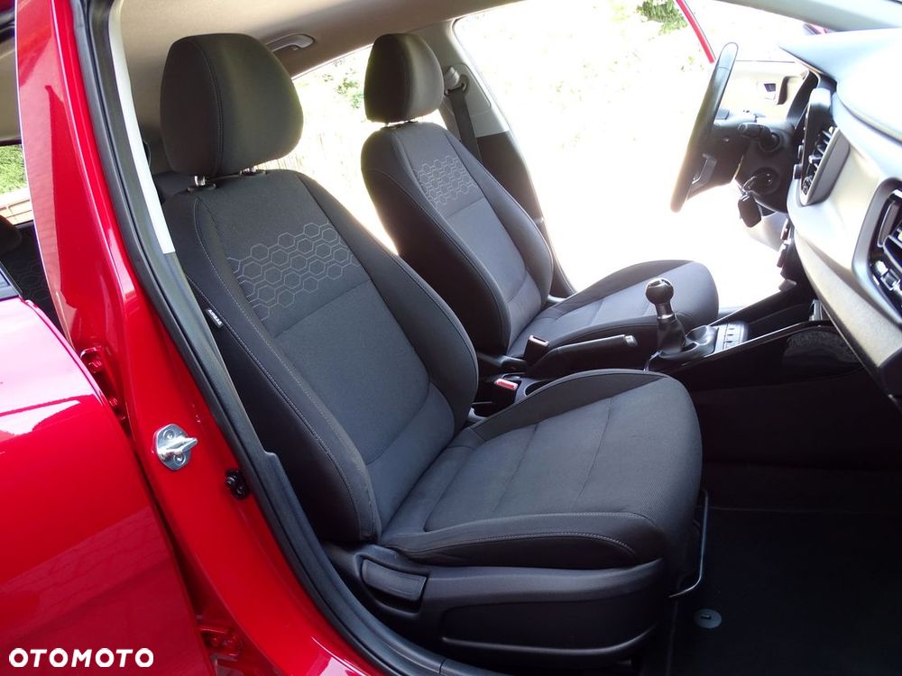 Kia Rio 1.2 Dream-Team Edition - 24