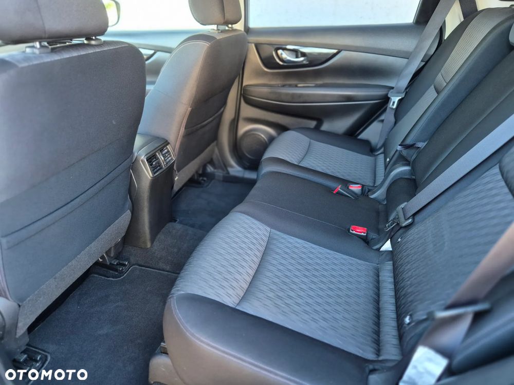 Nissan X-Trail 1.6 DIG-T Tekna 2WD - 35