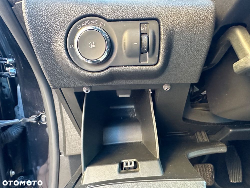 Opel Astra 1.4 Turbo Sport - 18