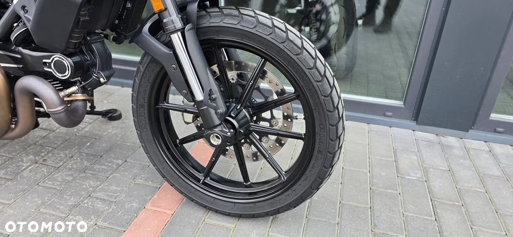 Ducati Scrambler - 7