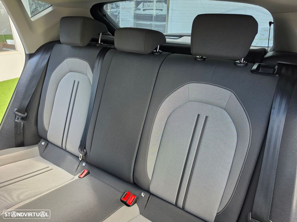 SEAT Leon 2.0 TDI Style - 33