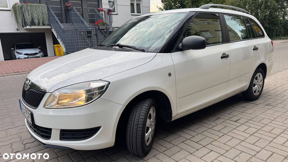 Skoda Fabia 1.2 HTP Active - 3