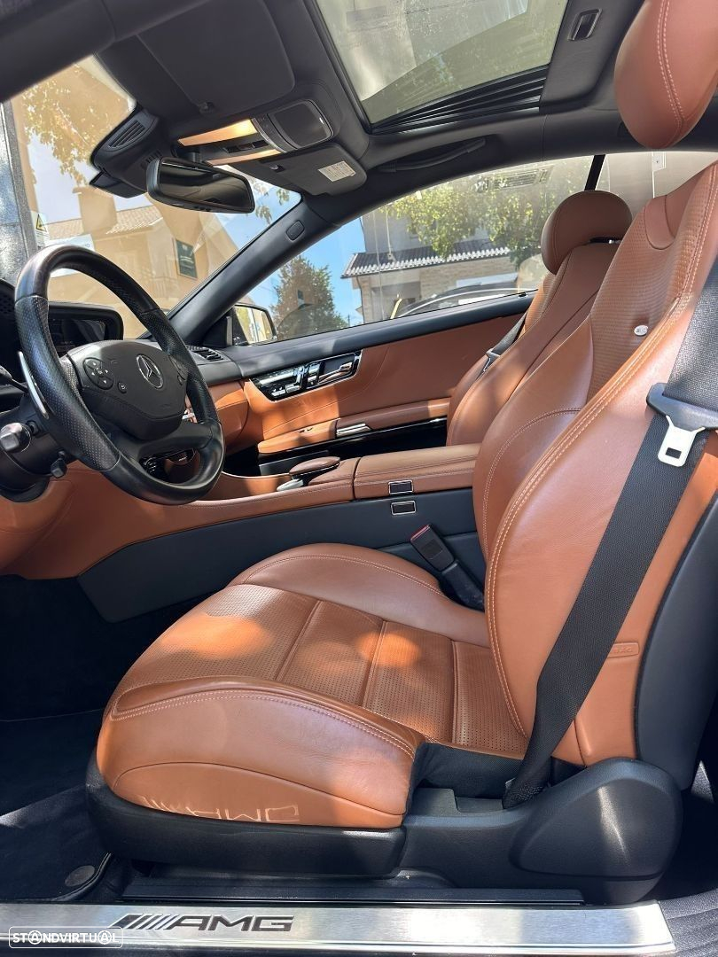 Mercedes-Benz CL 63 AMG Standard - 17