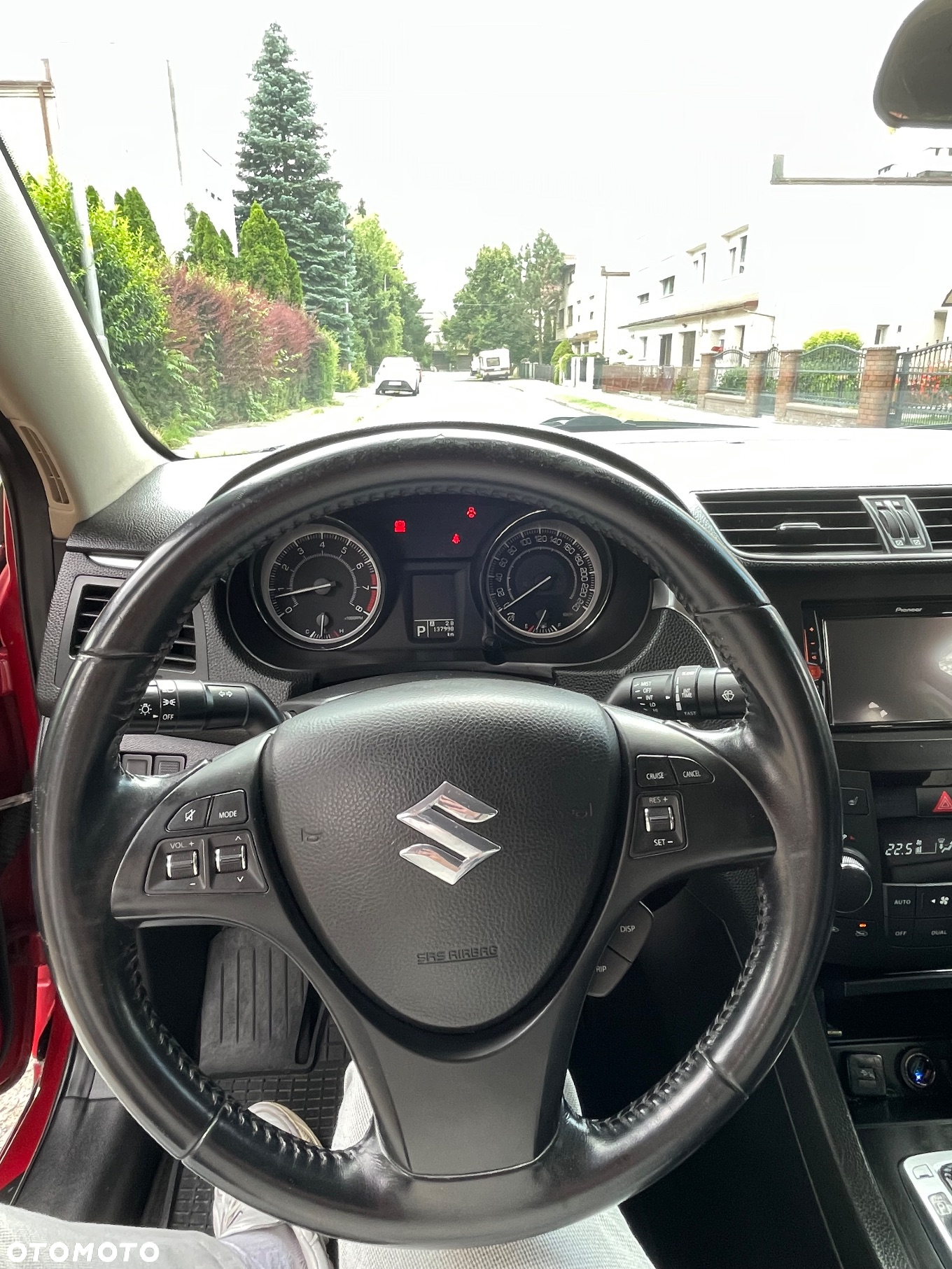 Suzuki Kizashi - 9
