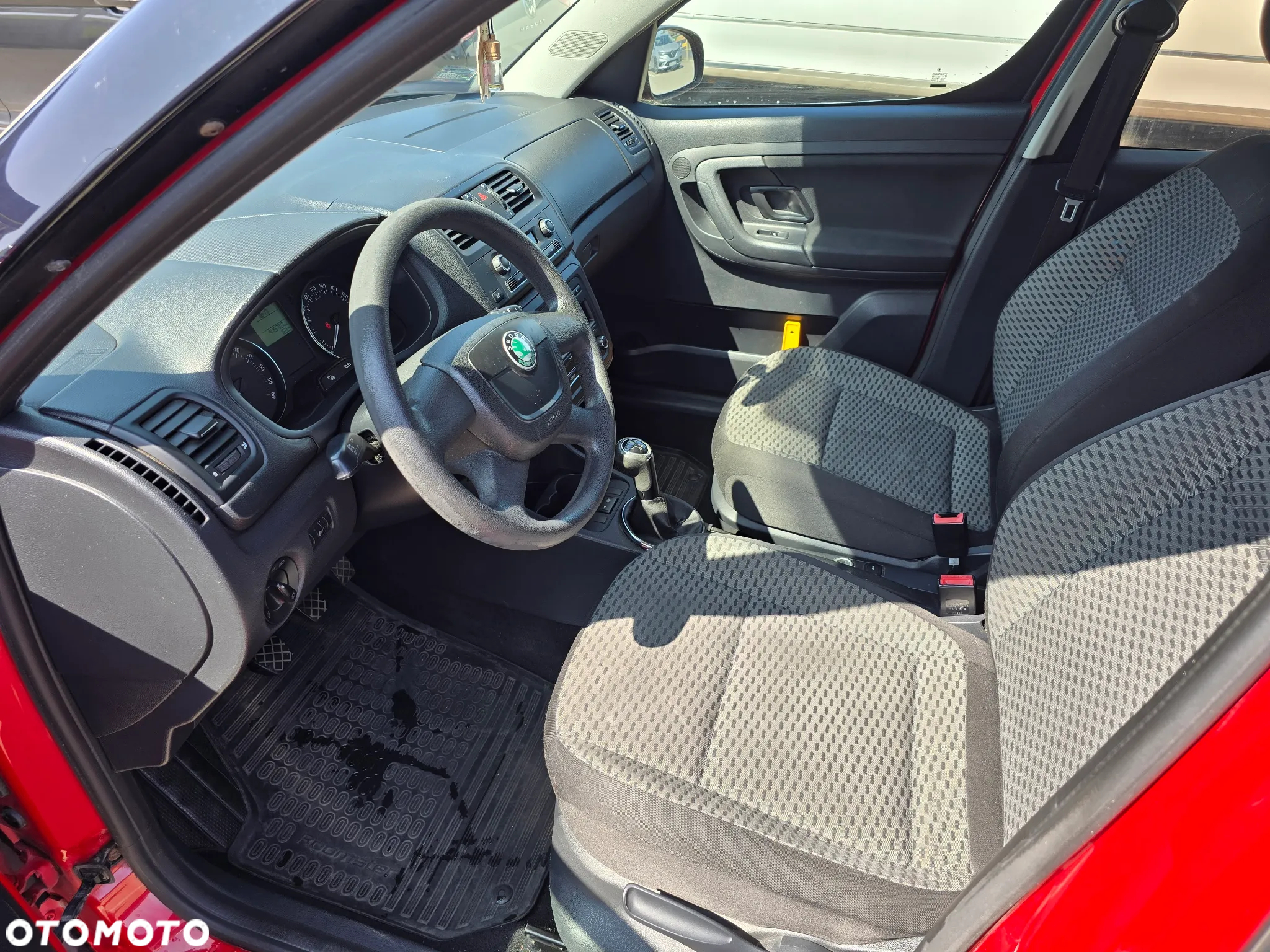 Skoda Roomster 1.6 TDI DPF Active - 8