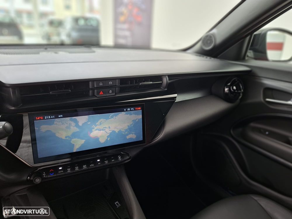 Alfa Romeo Junior 54 kWh Sport Speciale - 12