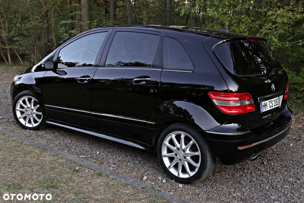 Mercedes-Benz Klasa B 200 Special Edition - 26