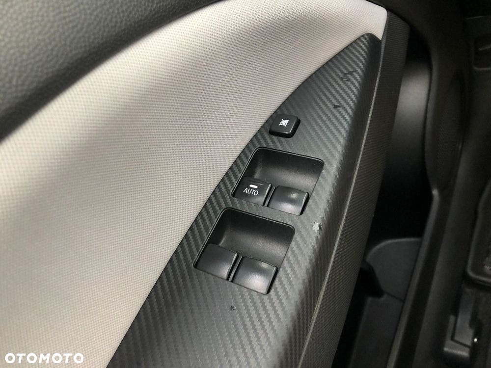 Mitsubishi Space Star - 23