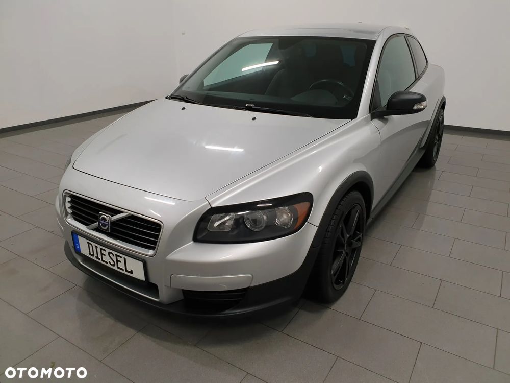Volvo C30 D2 Momentum - 2