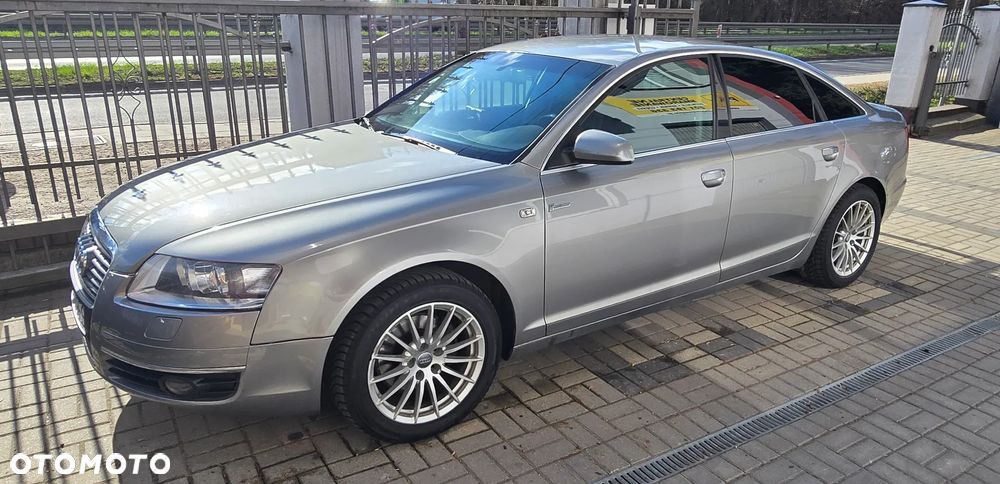 Audi A6 Limousine 2.4 - 4