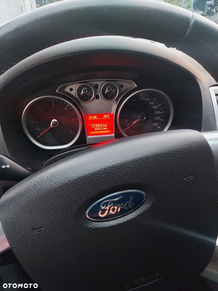 Ford Kuga 2.0 TDCi Individual - 5