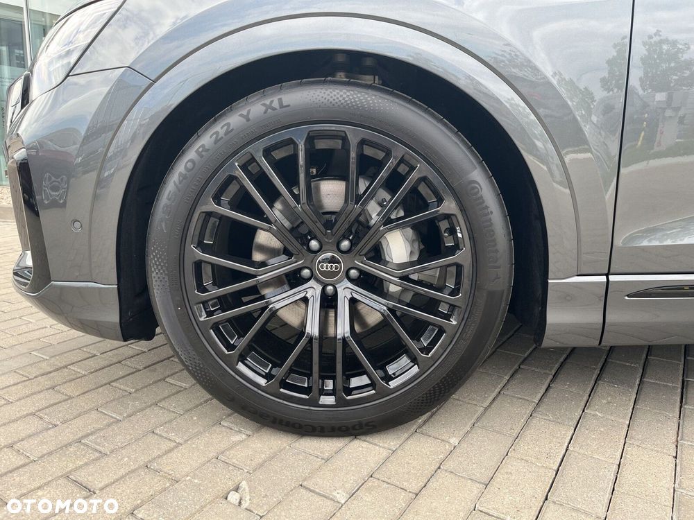 Audi Q8 - 19