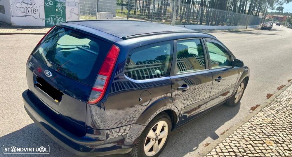 Ford Focus SW 1.4 S - 2