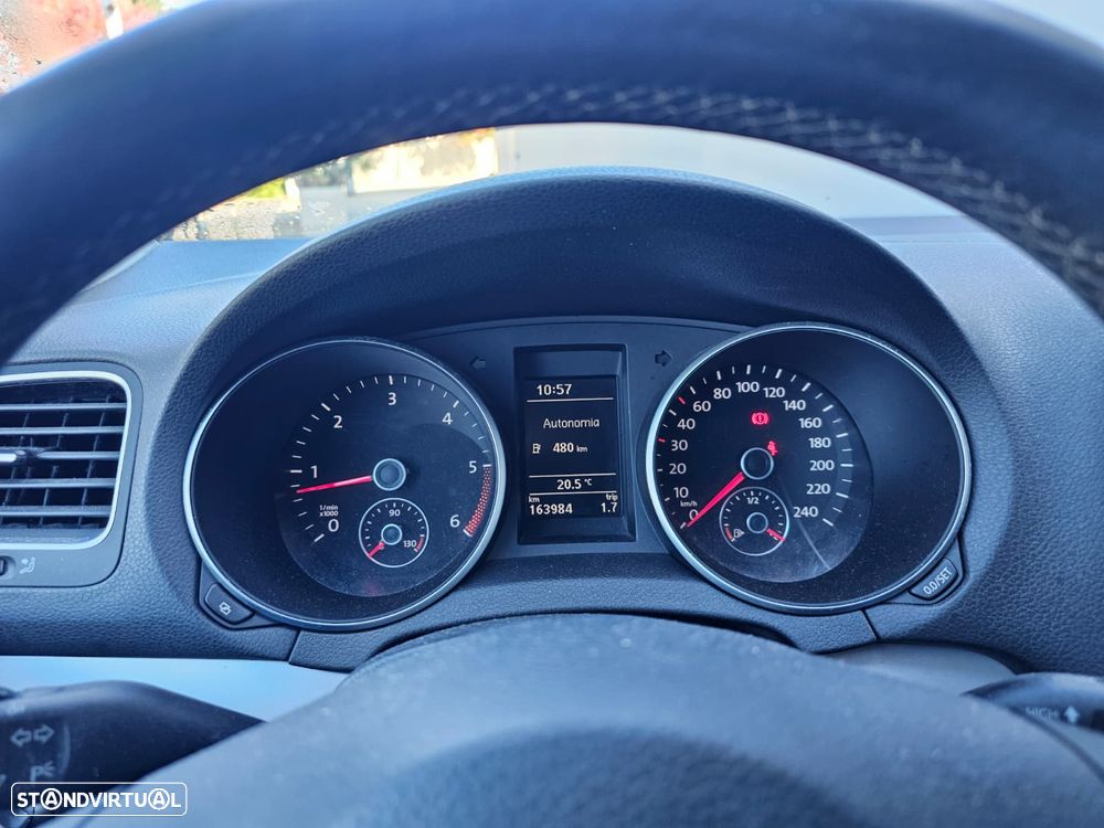 VW Golf 1.6 TDi Highline - 4
