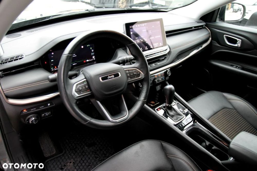 Jeep Compass - 5