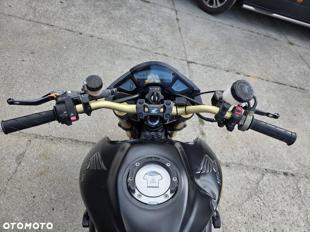 Honda CB - 9