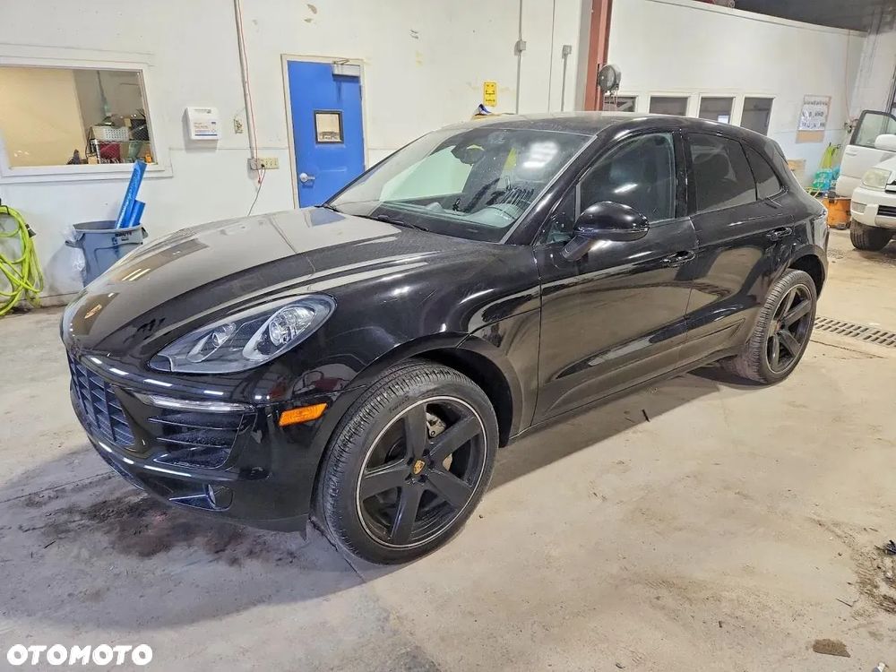 Porsche Macan Standard - 1