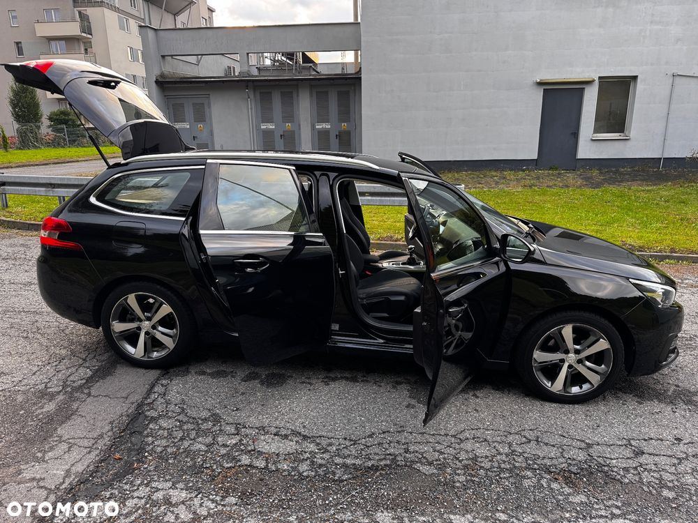 Peugeot 308 130 e-THP Stop & Start Allure - 14