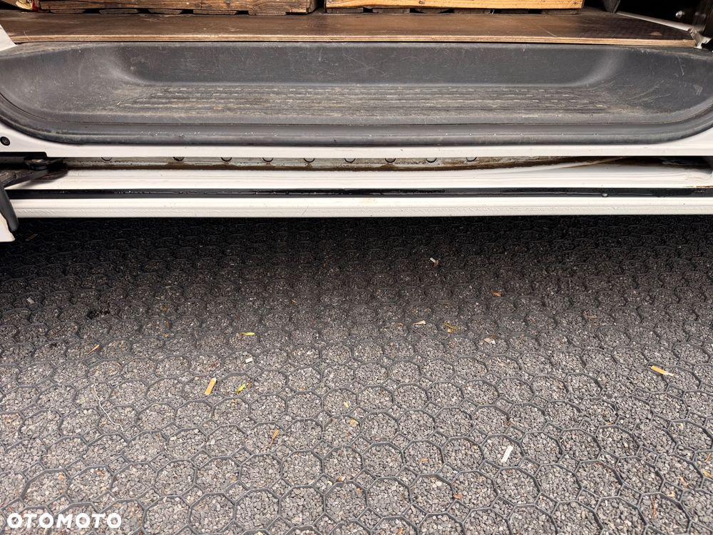 Volkswagen Transporter - 16