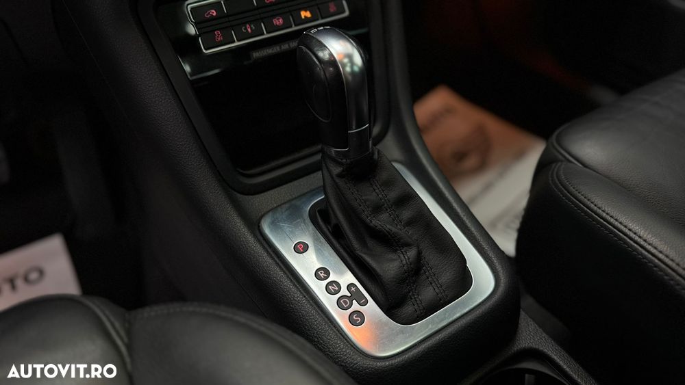 Volkswagen Sharan 2.0 TSI DSG Highline - 24