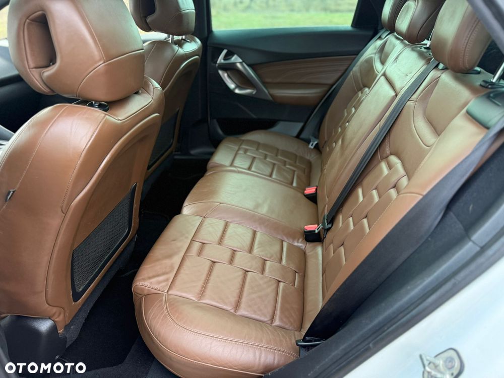 Citroën DS5 BlueHDi 150 Business Class - 10