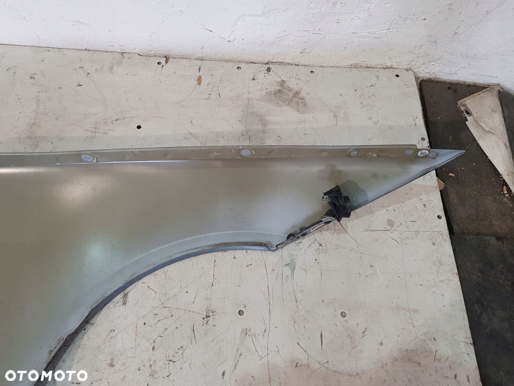 błotnik lewy przód bmw e90 e91 lci 2.0b eur bluewater 896 - 12