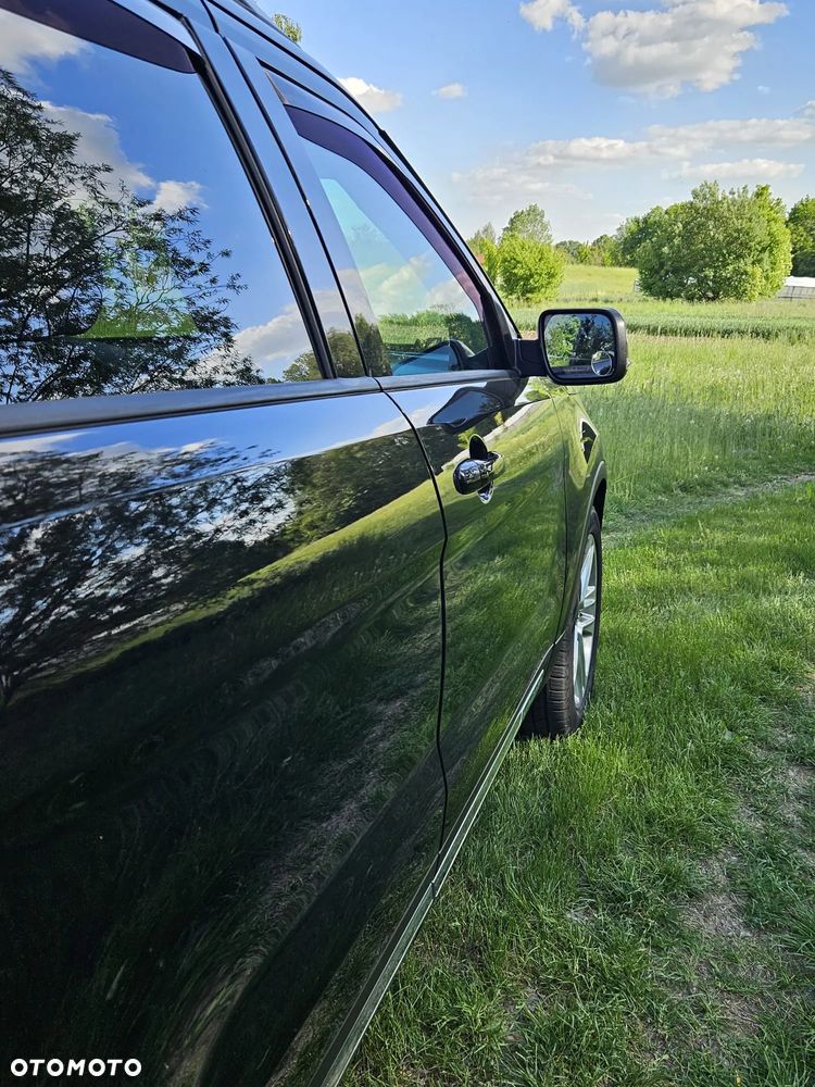 Ford Explorer - 4