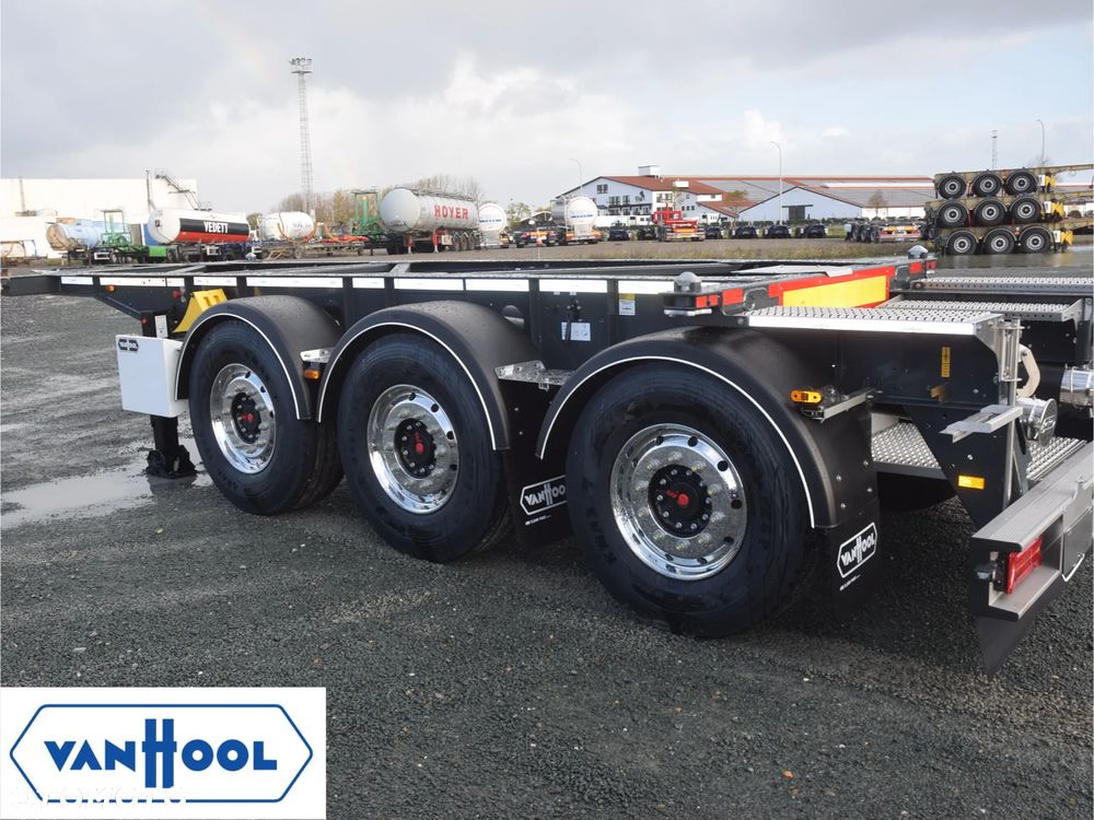 Van Hool nowa naczepa pod tank kontener 20, ADR EX/II EX/III, cena netto 23300 euro - 1
