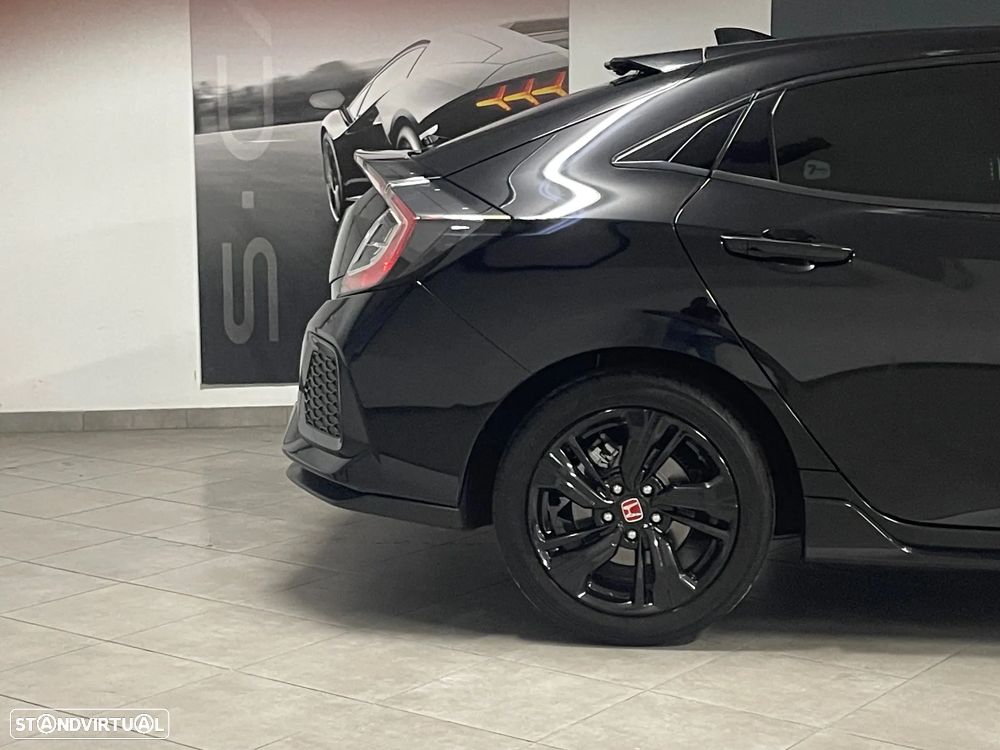 Honda Civic 1.0 i-VTEC Executive CVT - 14
