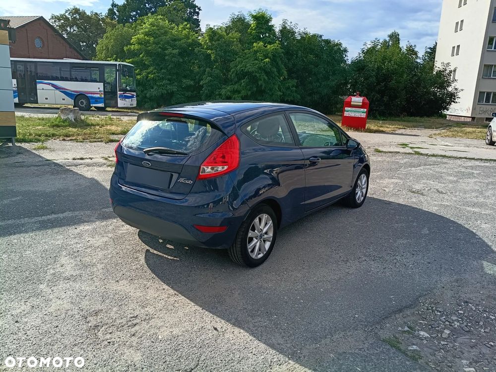 Ford Fiesta 1.25 Ambiente EU5 - 3