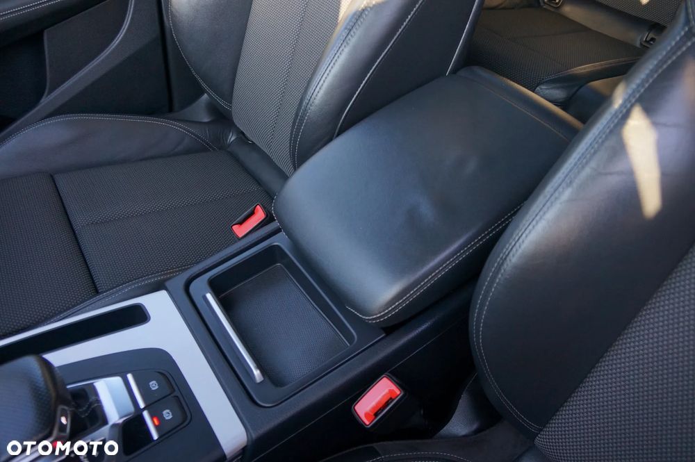 Audi Q5 2.0 TDI Quattro S tronic design - 26