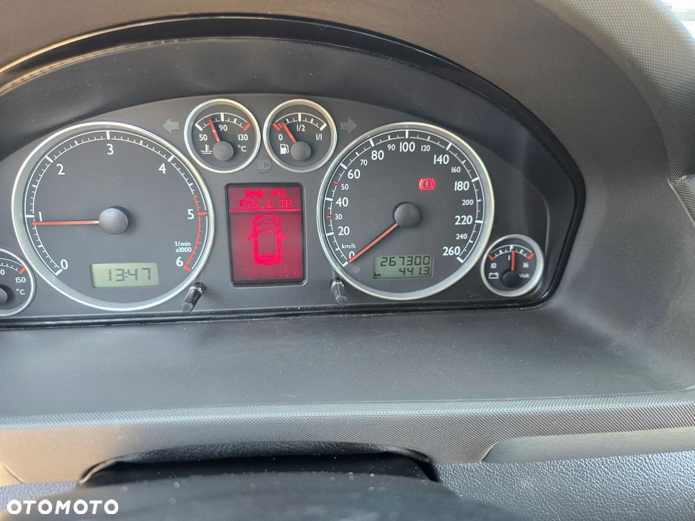 Volkswagen Sharan - 25